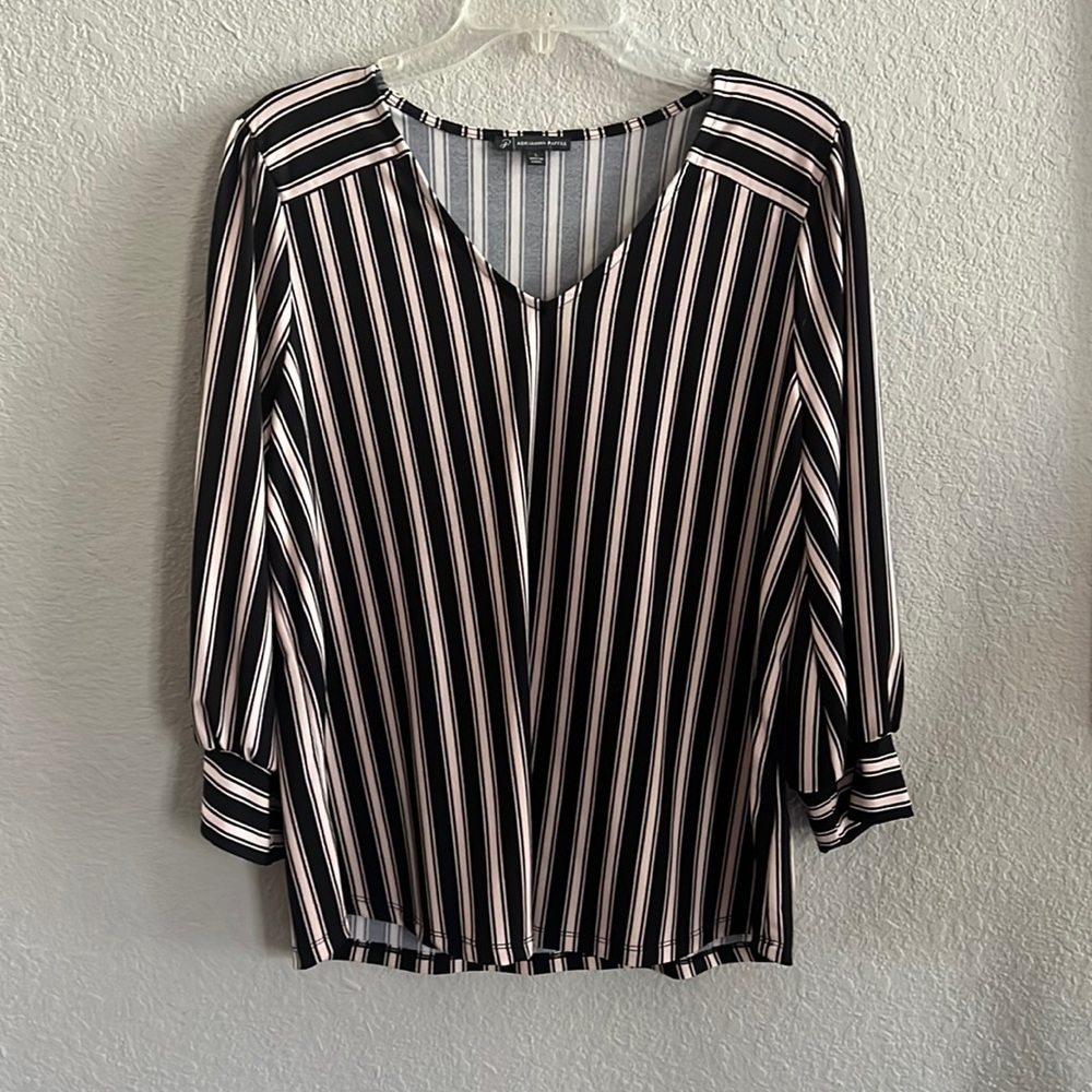 Adriana Papell 3/4 sleeve black & blush stripes size L machine washable no iron